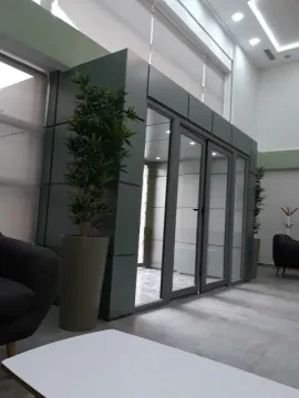 مركز غسيل الكلى ليس إيريس د. جامعي