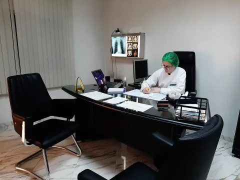 Dr Btihaje Achour - Pneumo-allergologue